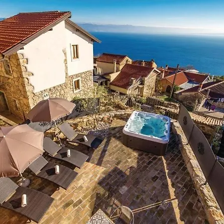 Zora With Whirpool By Guide * Sveti Anton (Krk)